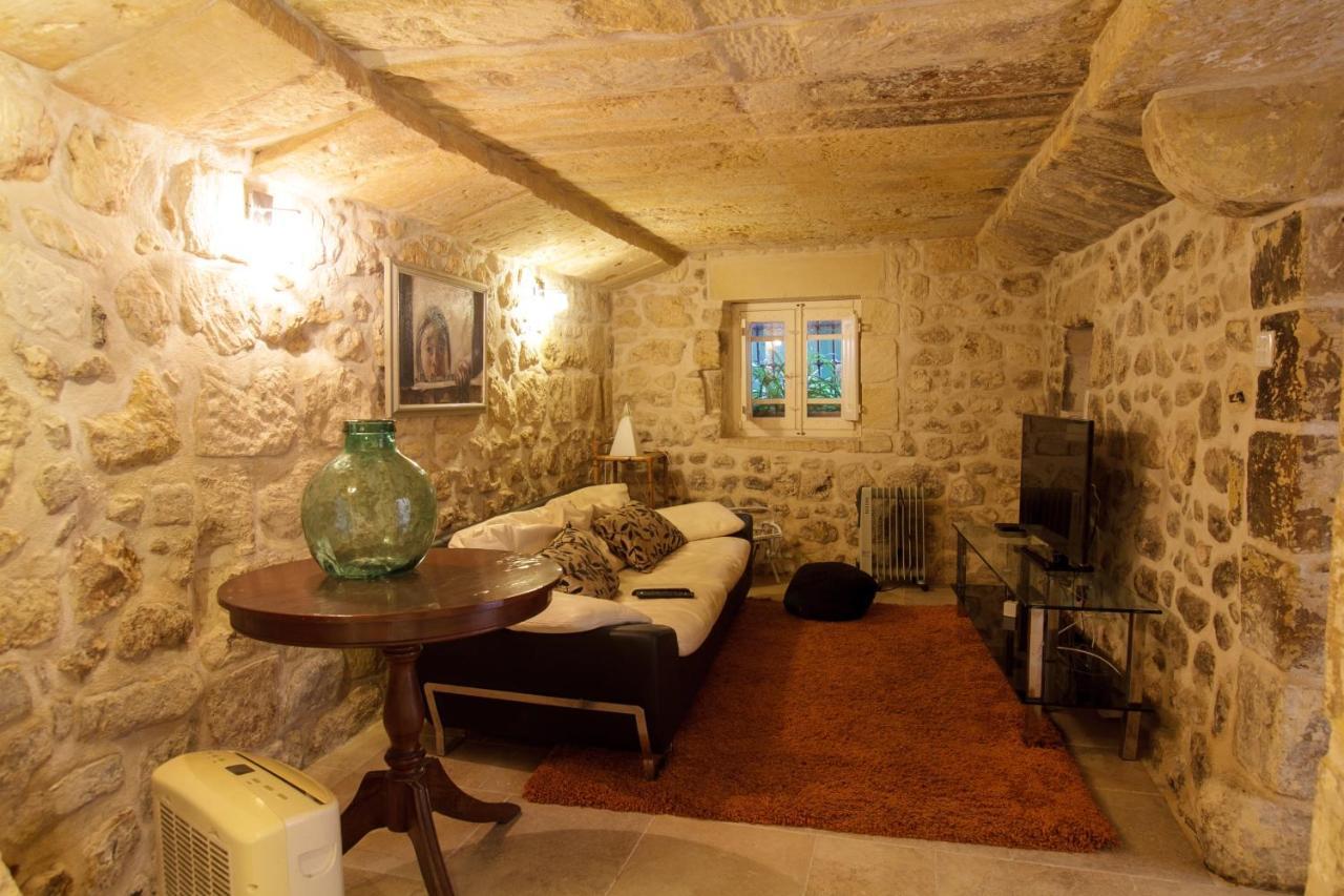 Town House Steeped In History Villa Rabat Eksteriør billede