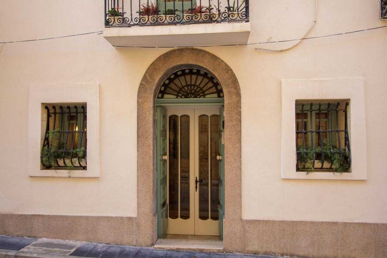 Town House Steeped In History Villa Rabat Eksteriør billede